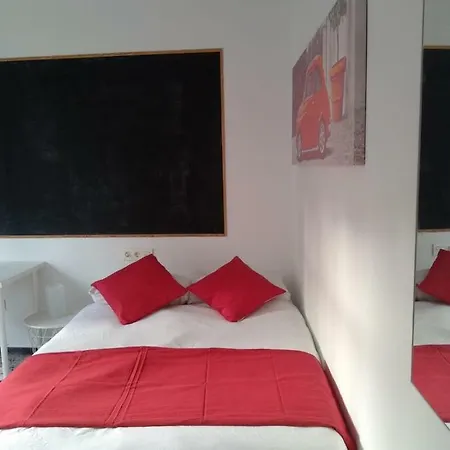 Residencia Fontanillo Homestay *